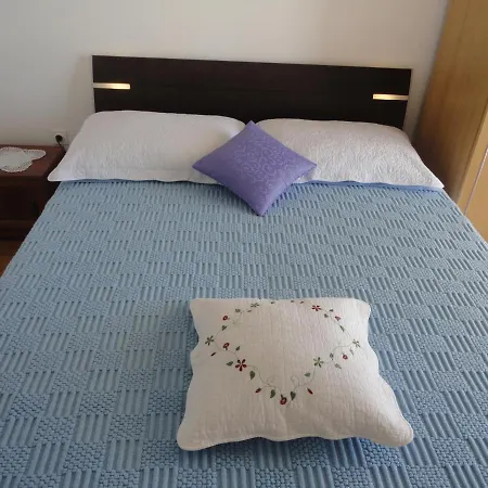Angie 4 - Marjan Hill Apartamento *